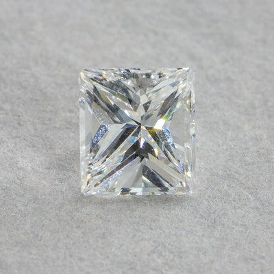 1 Carat Radiant Diamond, F VS1, GIA Certified