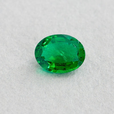 0.84 Carat Emerald - Green - Oval