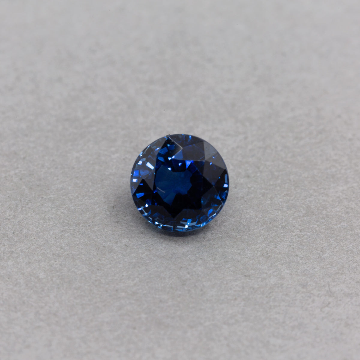 2.36 Carat Sapphire - Blue - Round