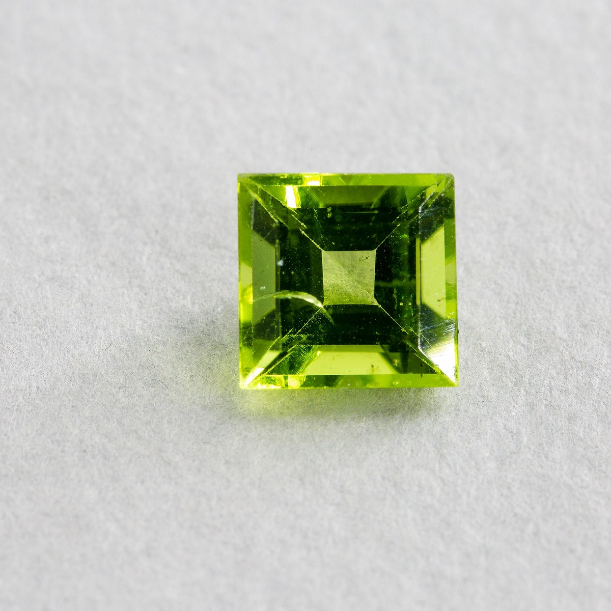 2.78 Carat Peridot - Green - Square