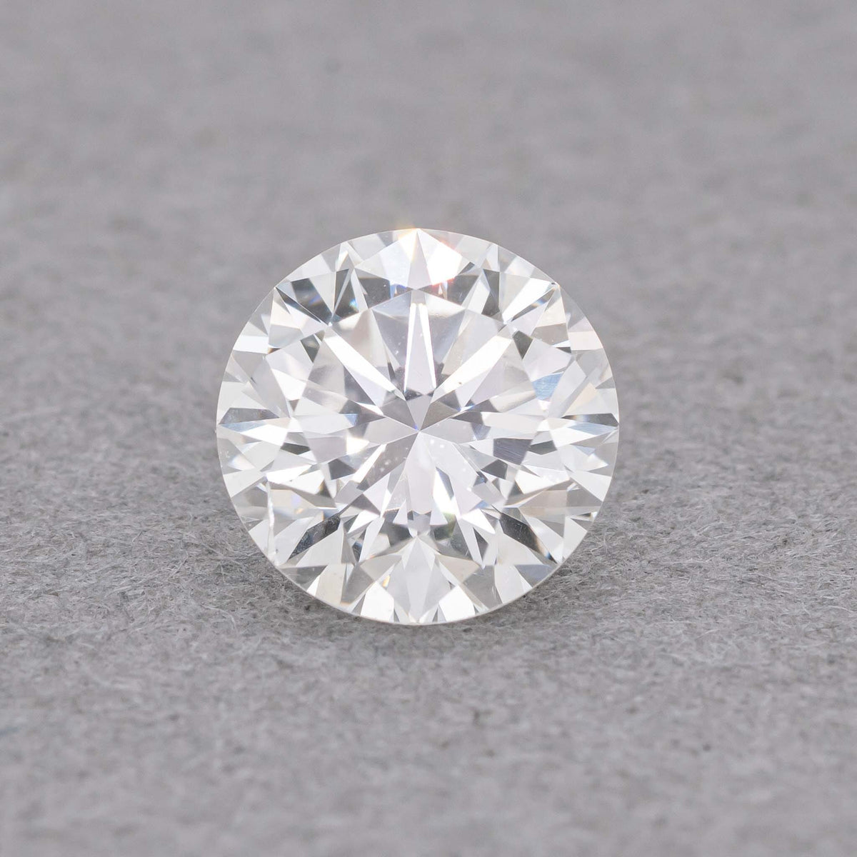 0.64 Carat Round Diamond