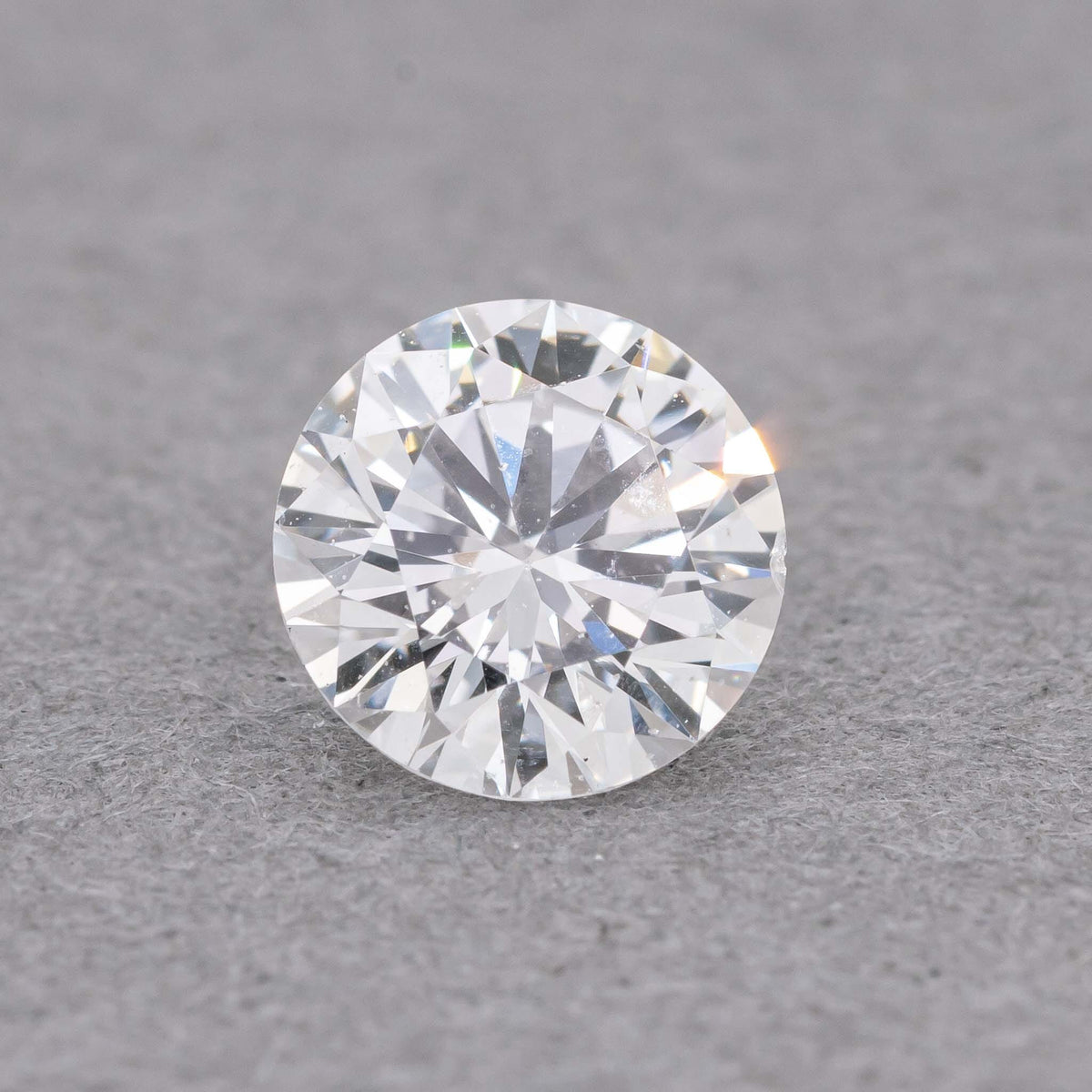 0.41 Carat Round Diamond