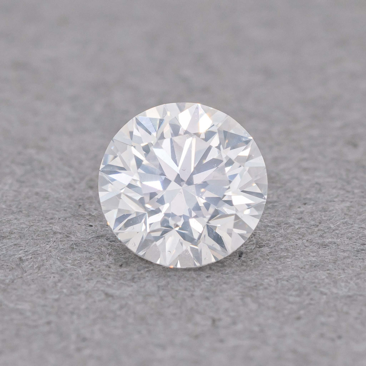 0.3 Carat Round Diamond