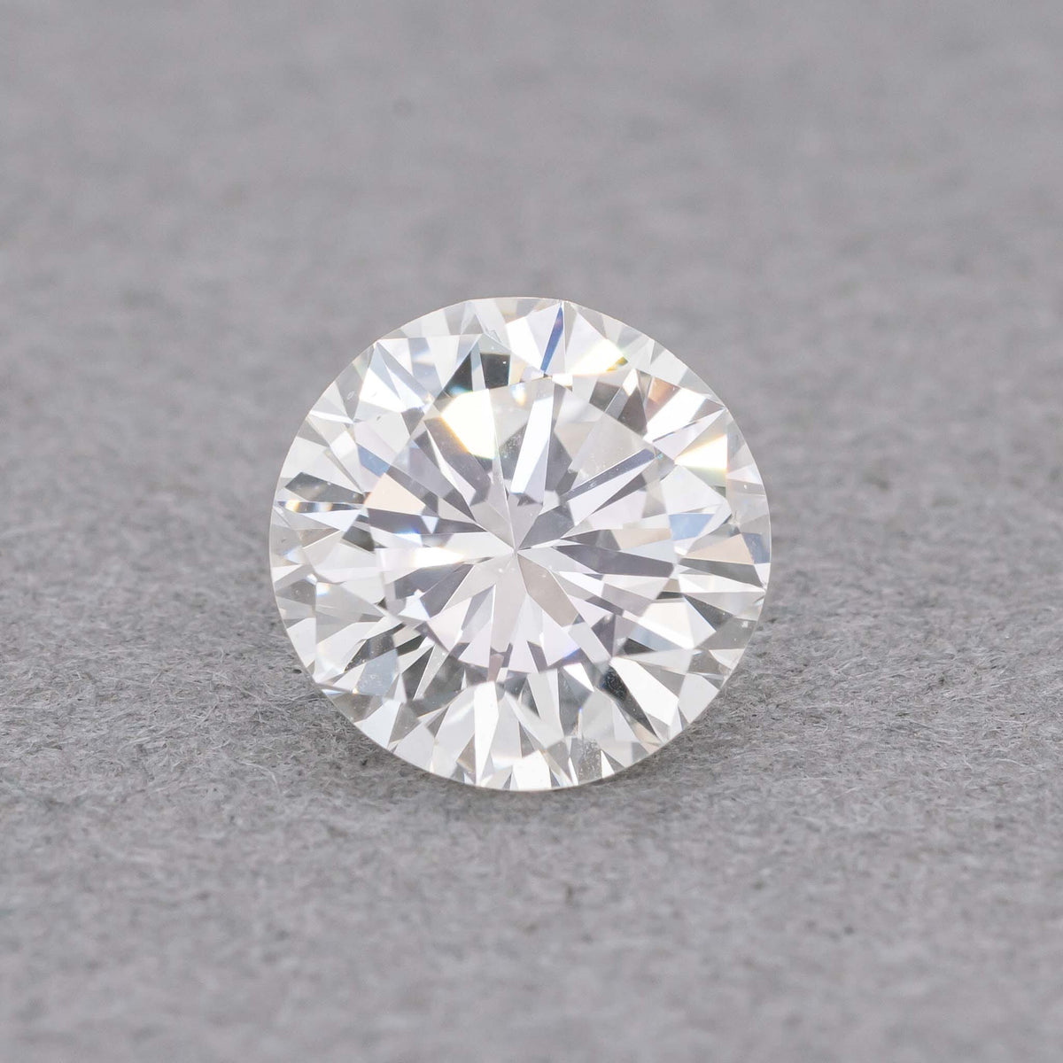 0.66 Carat Round Diamond