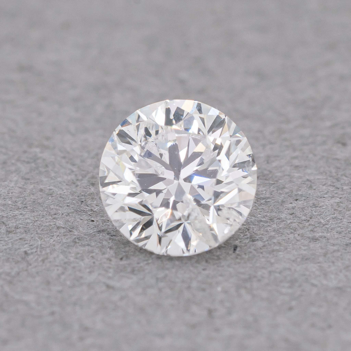 0.3 Carat Round Diamond