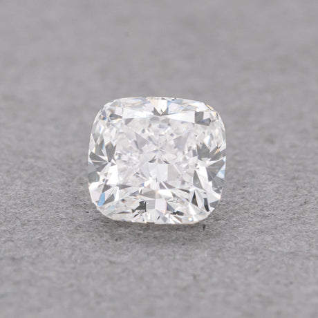 0.5 Carat Cushion Diamond G VVS2