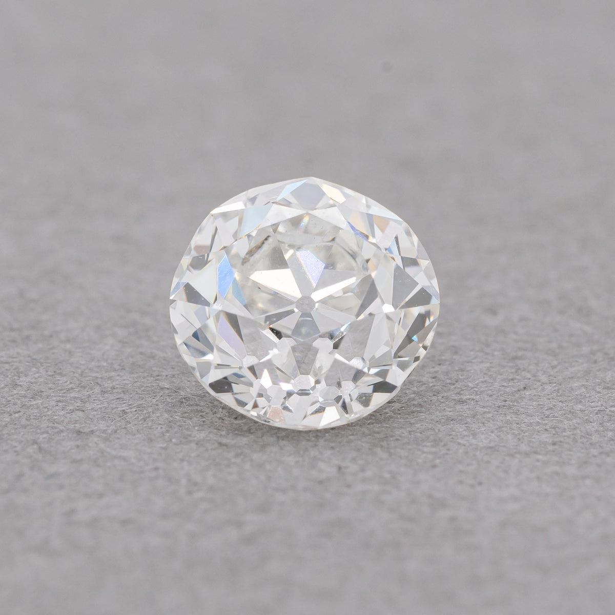 1.0 Carat Round Diamond