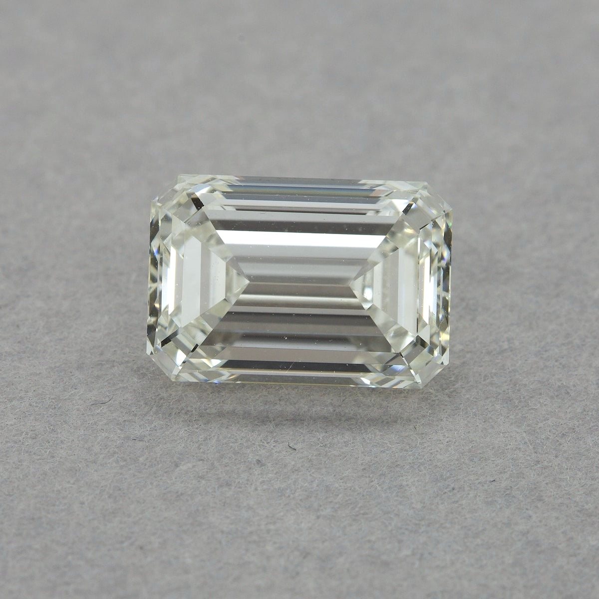 3.01 Carat Emerald Diamond, J VVS1, GIA Certified