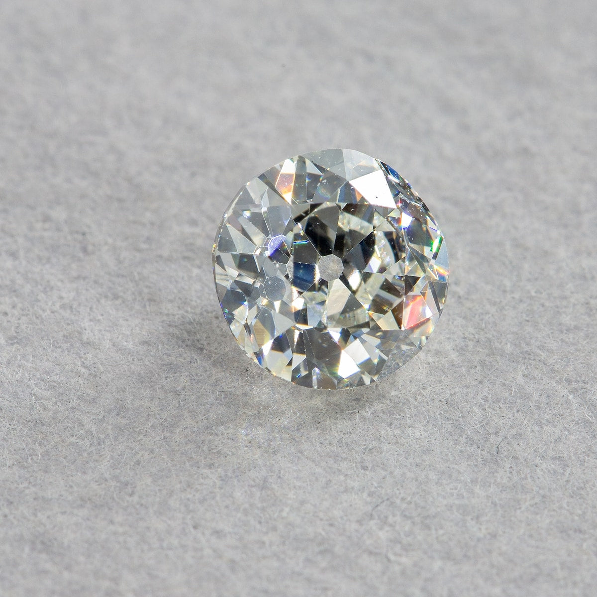 0.82 Carat Round Diamond, K VS2, GIA Certified