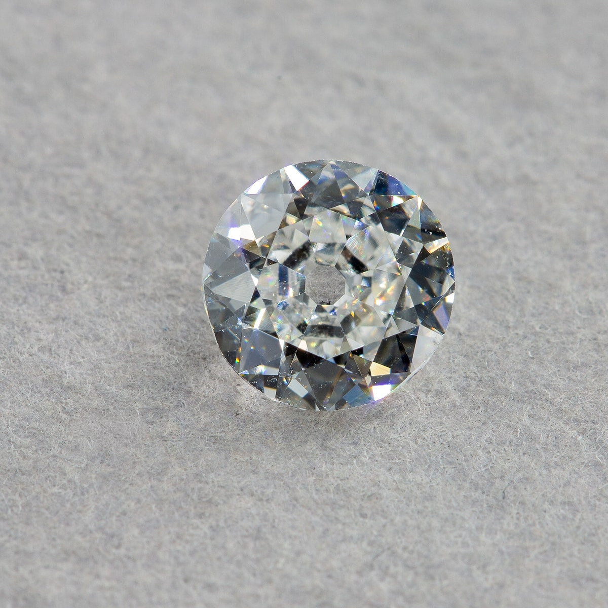 0.59 Carat Round Diamond, F SI1, GIA Certified