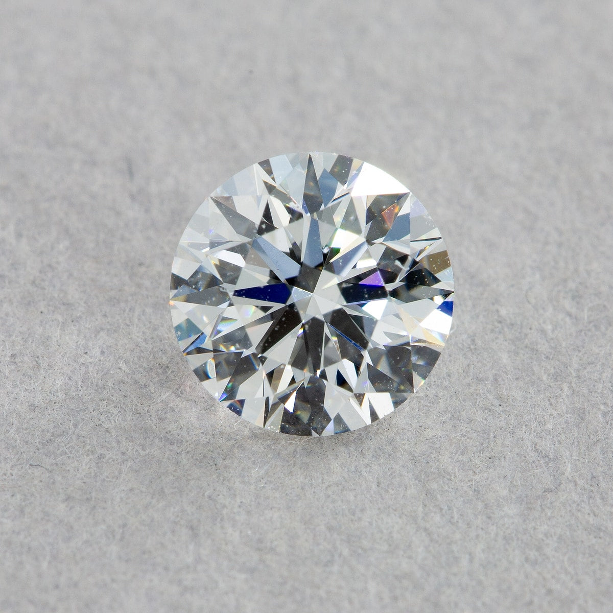 0.93 Carat Round Diamond, F VS1, GIA Certified