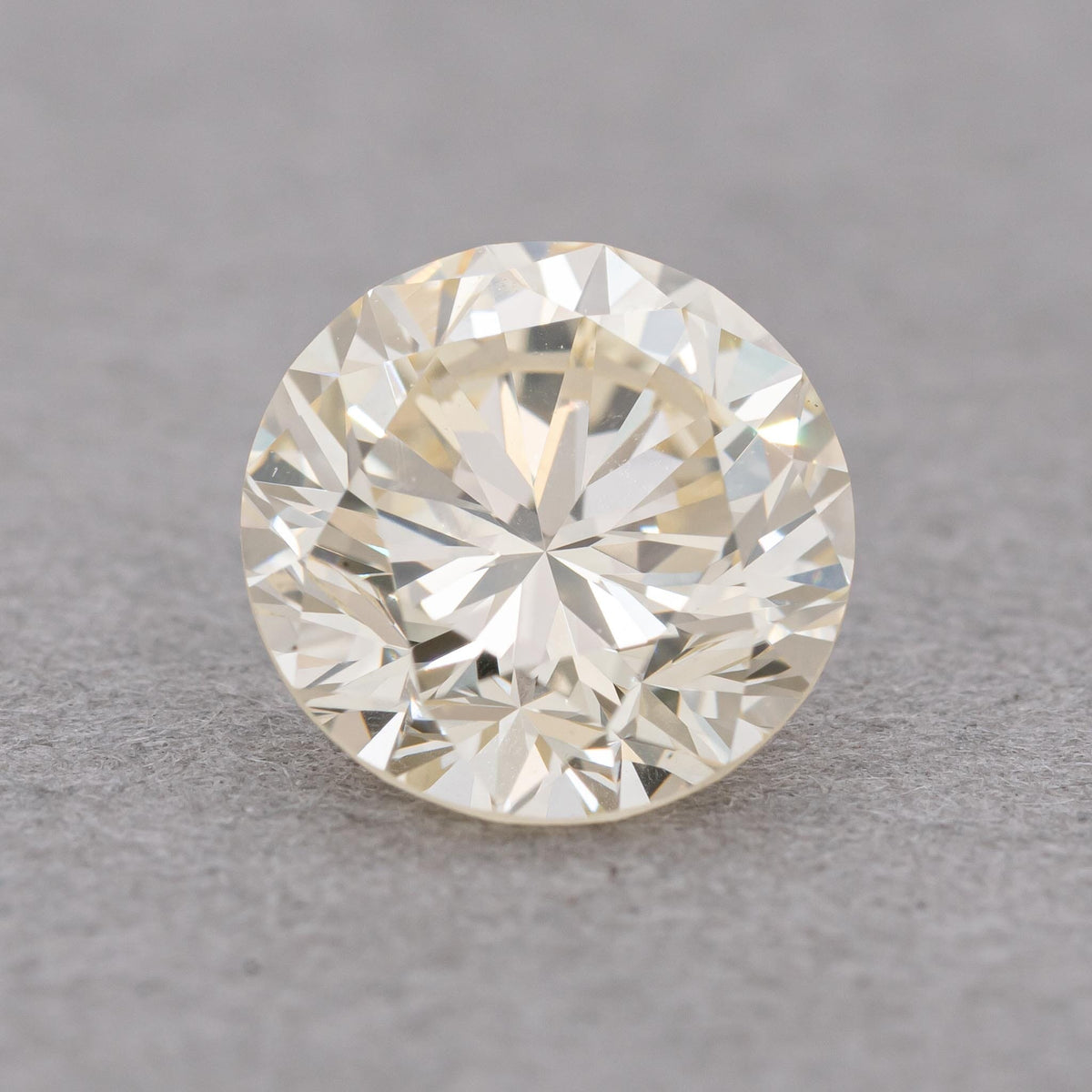 1.01 Carat Round Diamond