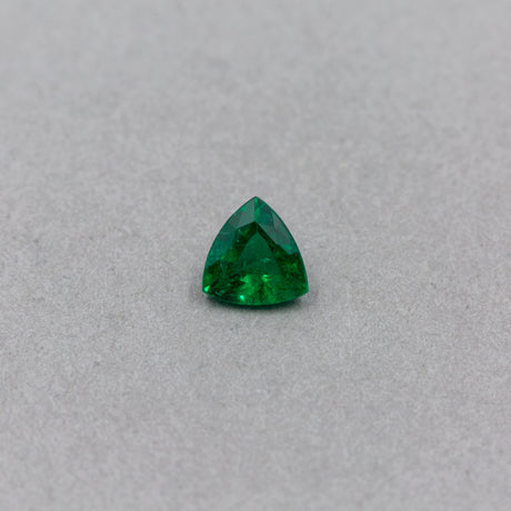 0.46 Carat Emerald Green Triangle