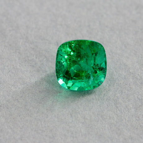 0.95 Carat Emerald Green Cushion