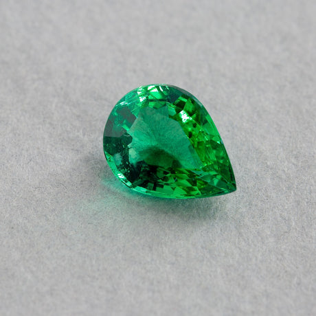 1.18 Carat Emerald Green Pear