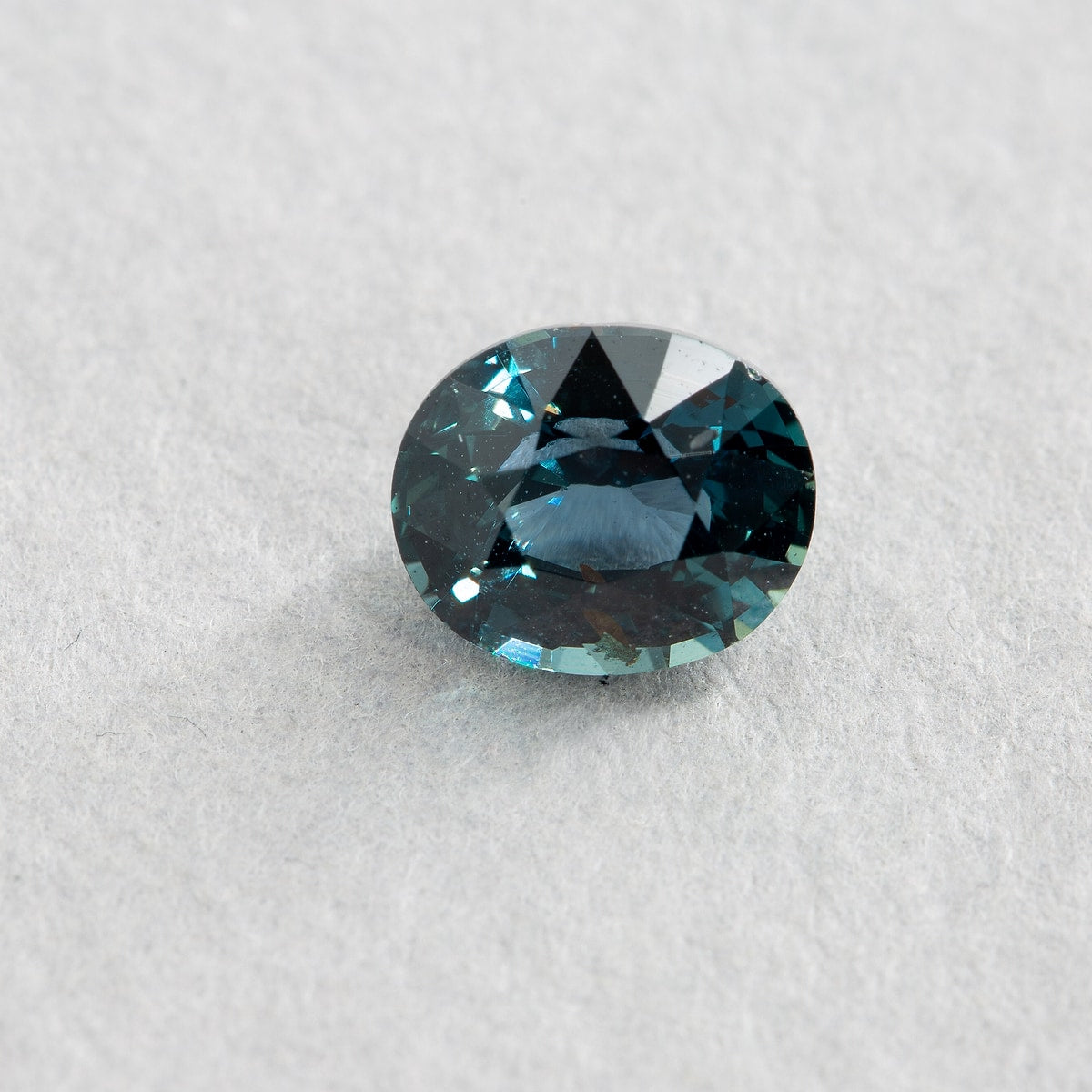1.54 Carat Sapphire - Blue - Oval