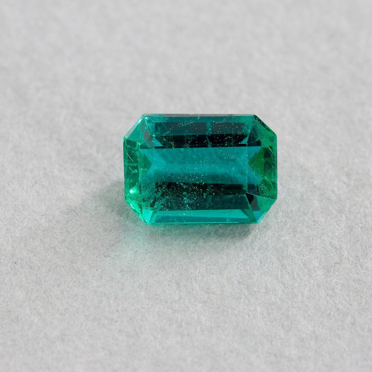 1.25 Carat Emerald - Green - Octagonal