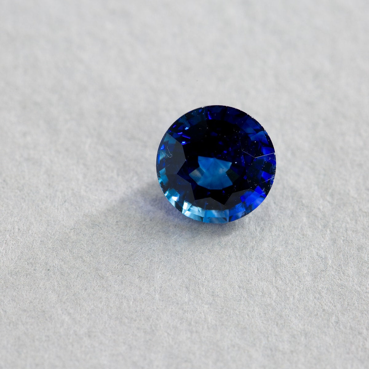 1.8 Carat Sapphire - Blue - Round