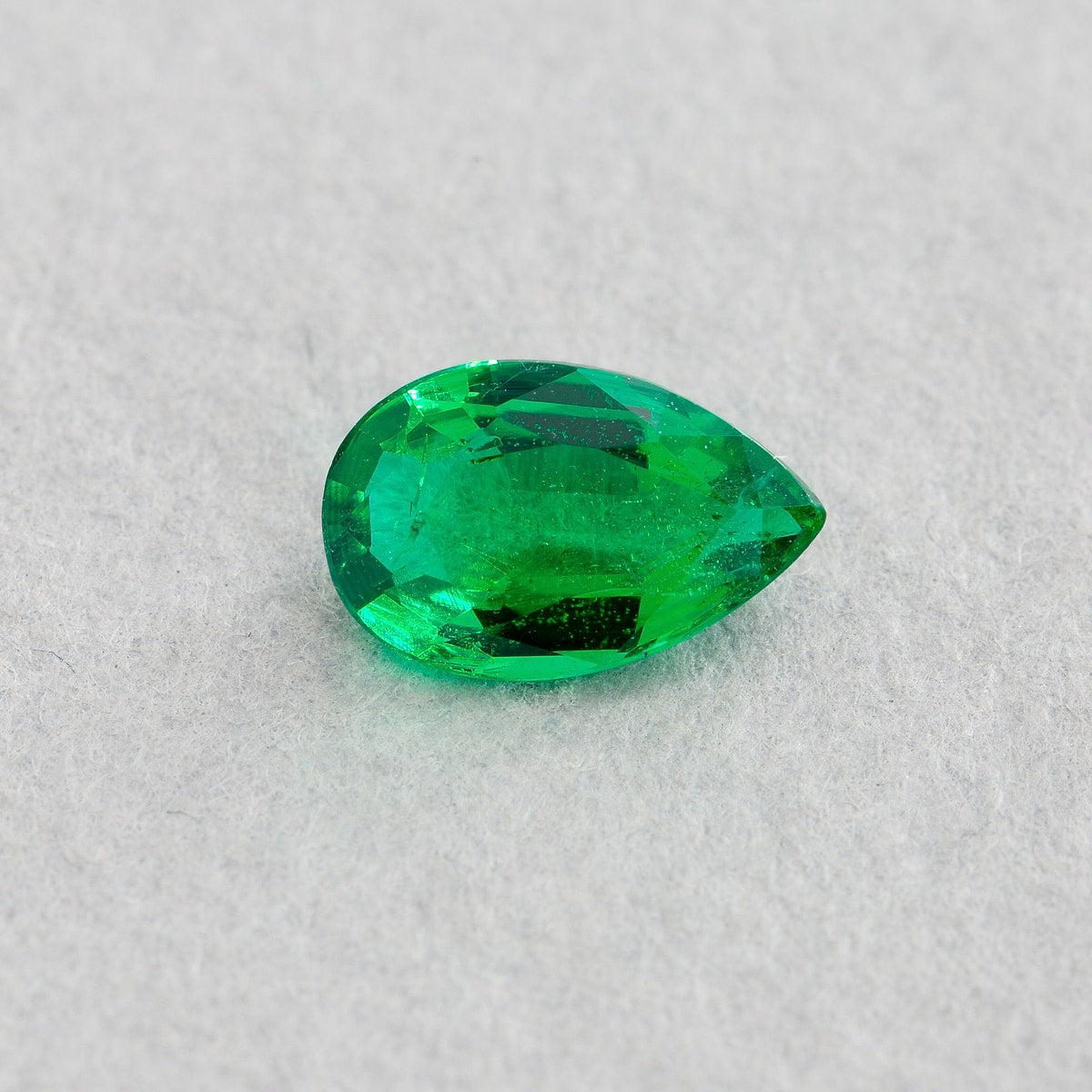 0.47 Carat Emerald - Green - Pear