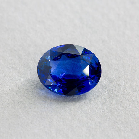 5.51 Carat Sapphire Blue Oval