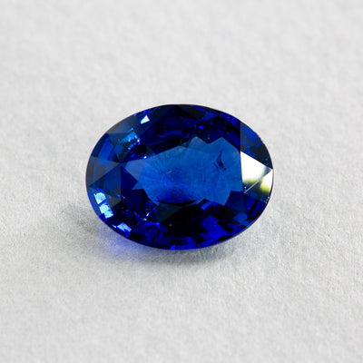 6.11 Carat Sapphire - Blue - Oval