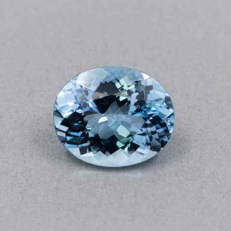 6.64 Carat Aquamarine Blue Oval